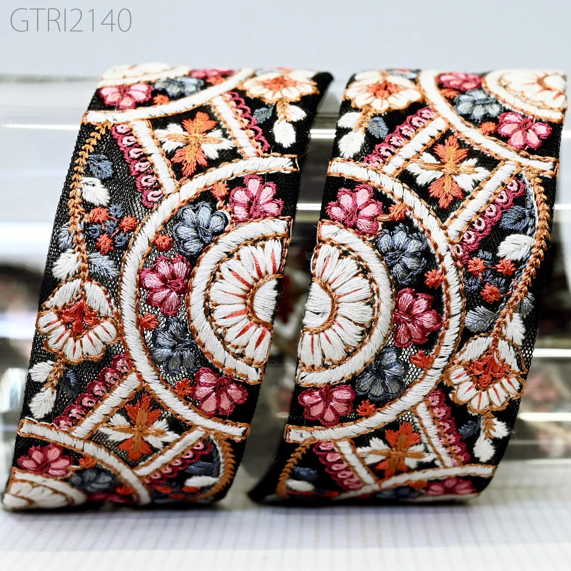 3 Yard Butterfly Indian Trim Embellishments Embroidery Sari Trimmings Saree Border Ribbon for Hairbands Sewing Crafting Home Décor 5CM