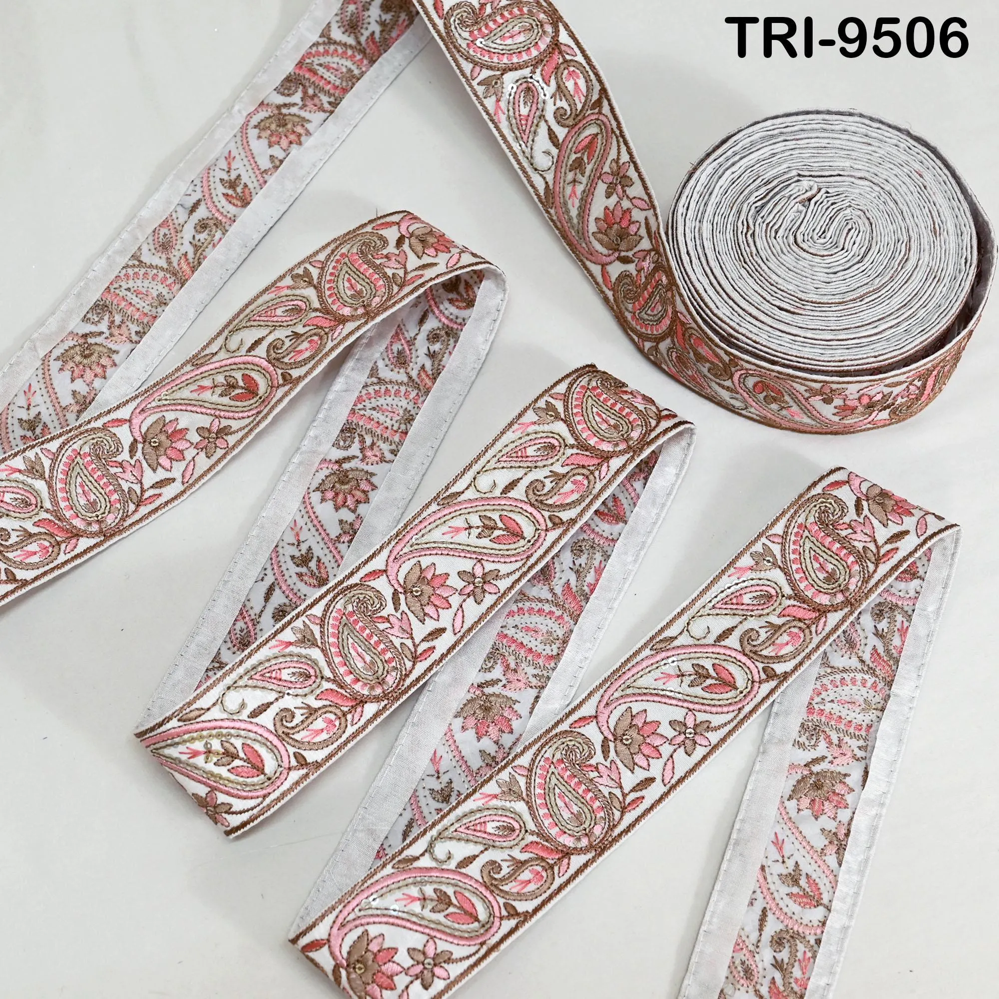 3 Yard Embroidery Trims 5cm Ribbons White Paisley Indian Sari Border Embroidered Crafting Sew Costumes Tablecloth Lampshade Pets Accessories