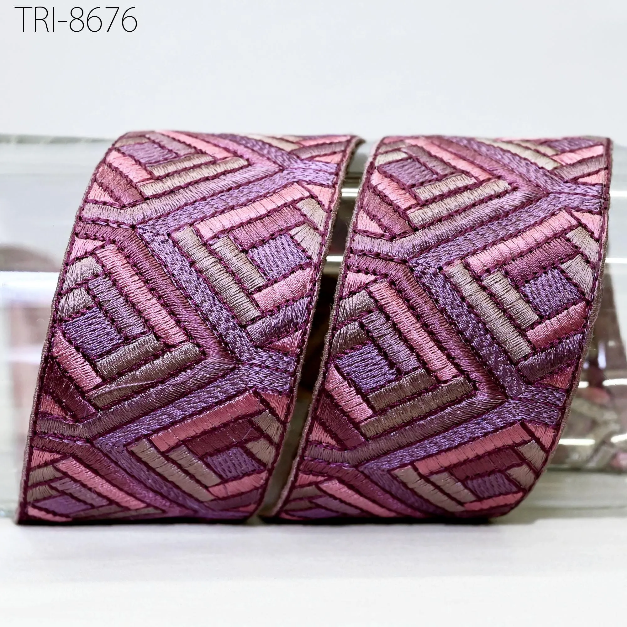9 Yard Mauve 5cm Embroidery Ribbon Trims Embellishment Embroidered Saree Border Costumes Crafting Sewing Beach Bags Tote Pouche Wall Hanging