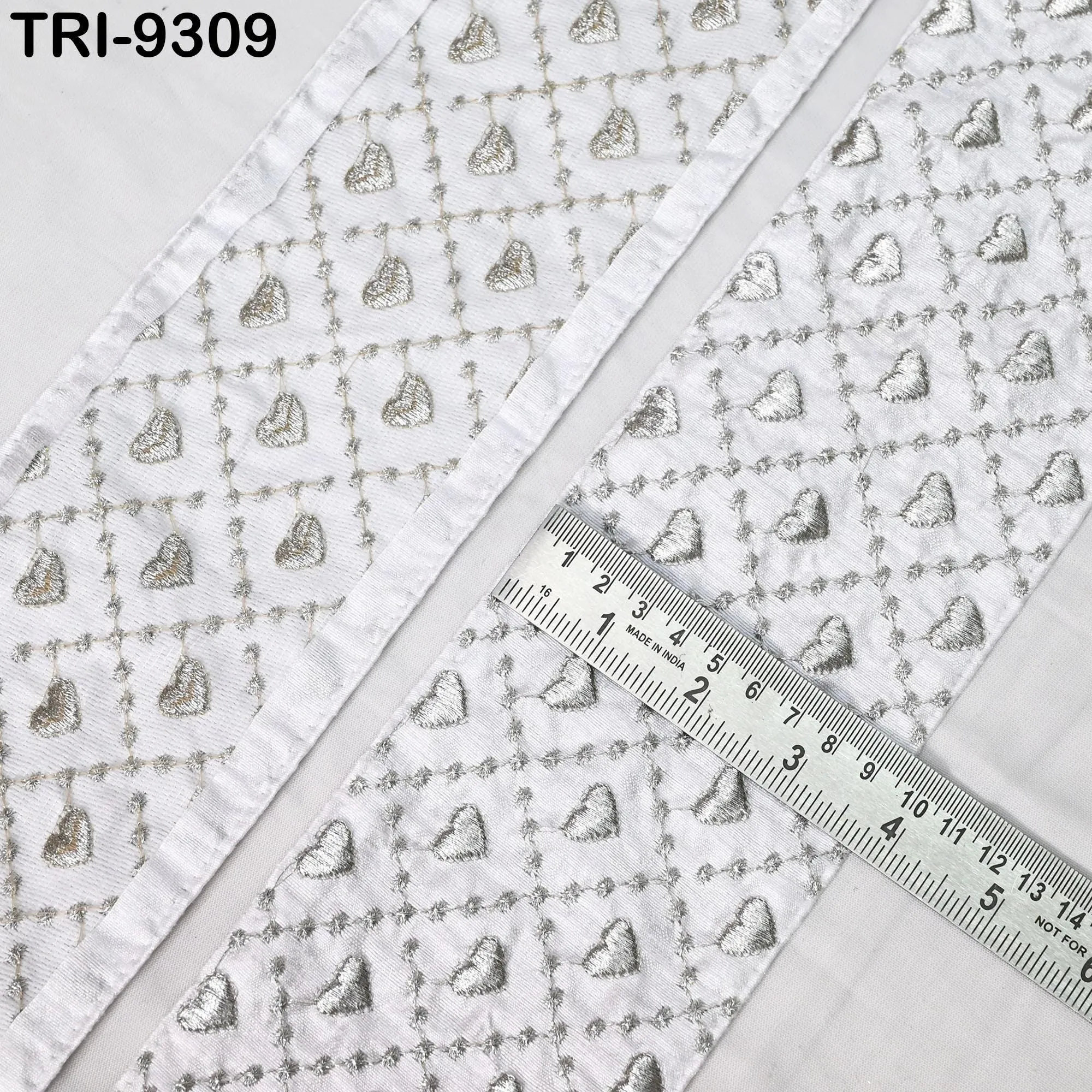 9 Yard White Embroidery Ribbon Trim 10cm Saree Border DIY Crafting Sari Sewing Tote Bags  Embellishment Historic Costumes Junk Journals