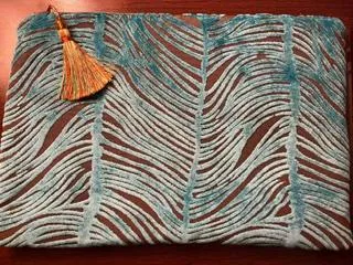 Anna Clutches