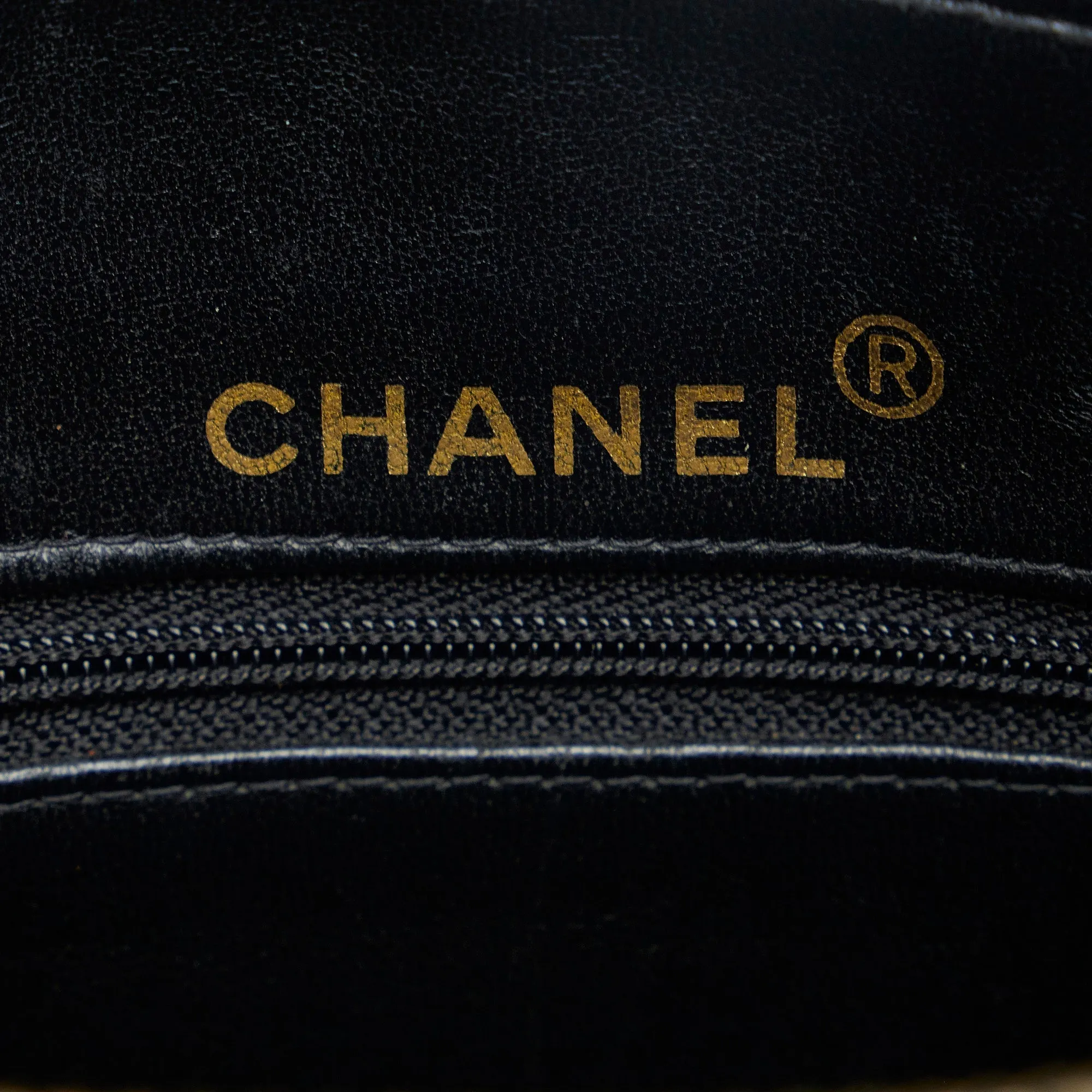 CHANEL CC Matelasse Tassel Camera Bag