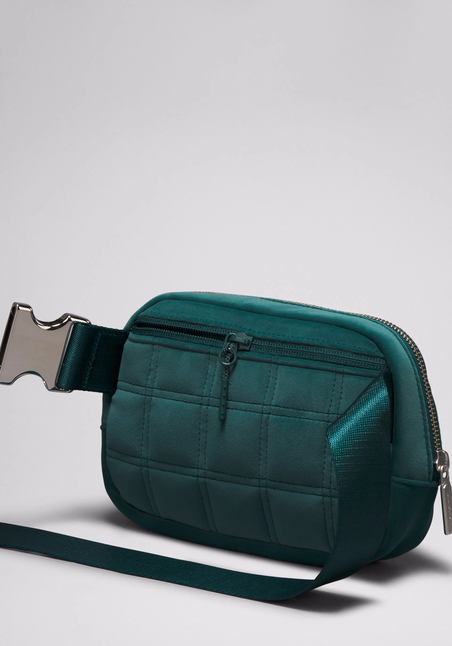 Everywhere Belt Bag 1L | Quilted Velour