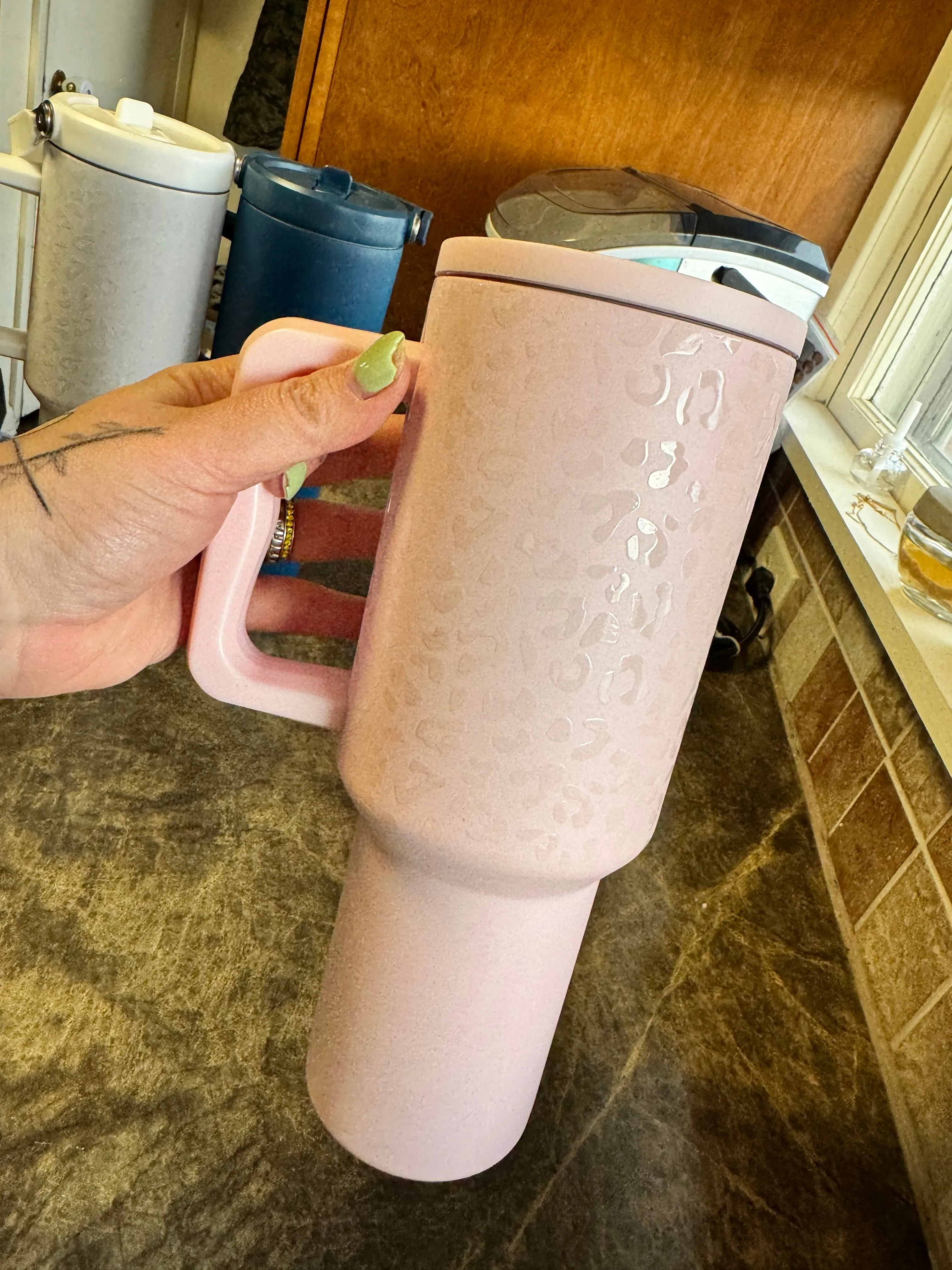 Leak proof tumblers 40 ounces