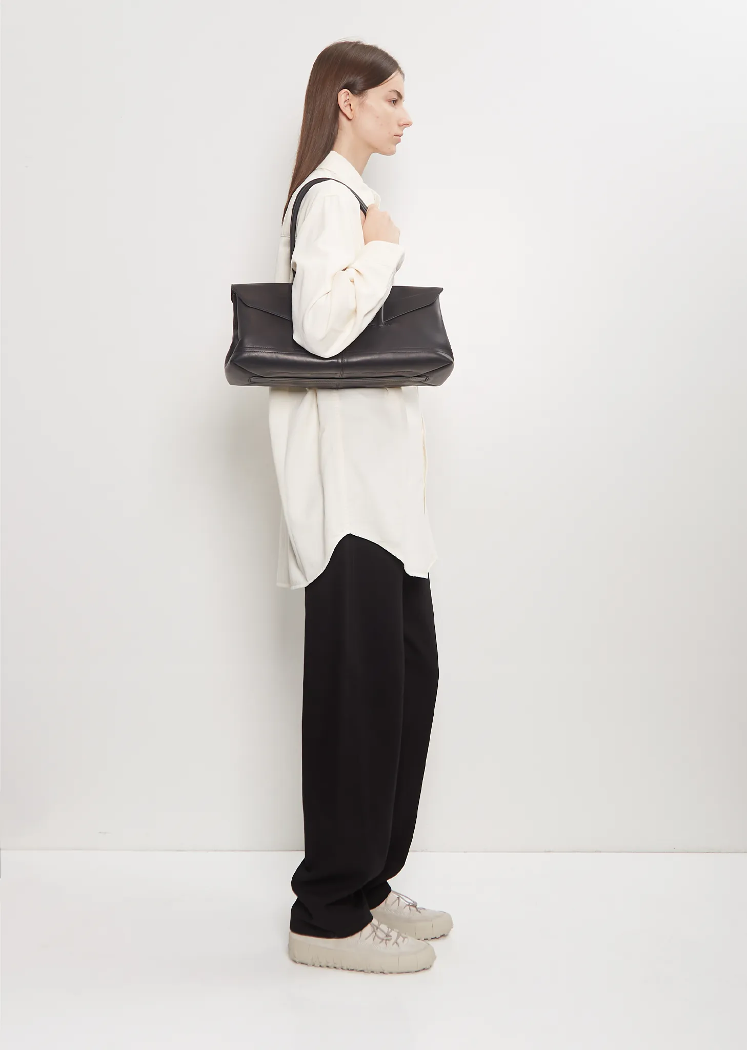 Leather Gear Shoulder Bag