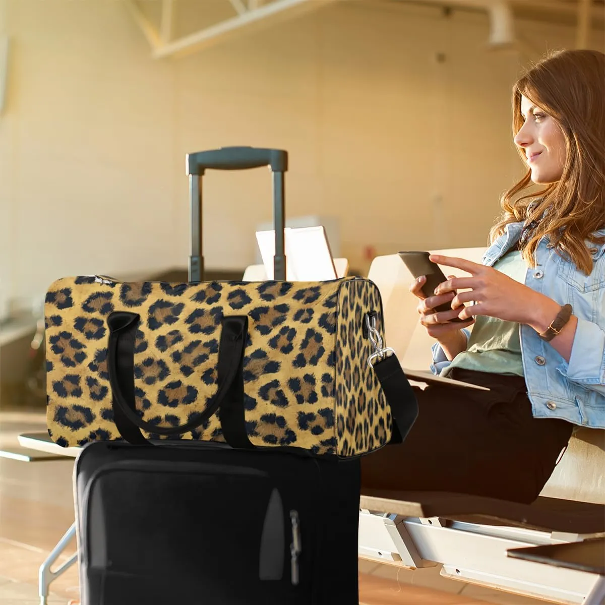 Leopard Travel Duffle Bag, Sports Gym Bags for Women Men, Carry On Weekender Overnight Bag, Cheetah Print Workout Hospital Airplane Trips Bag