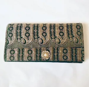 Vintage Bohemian Green & Gold Embroidered Brocade Satin-Lined Wallet