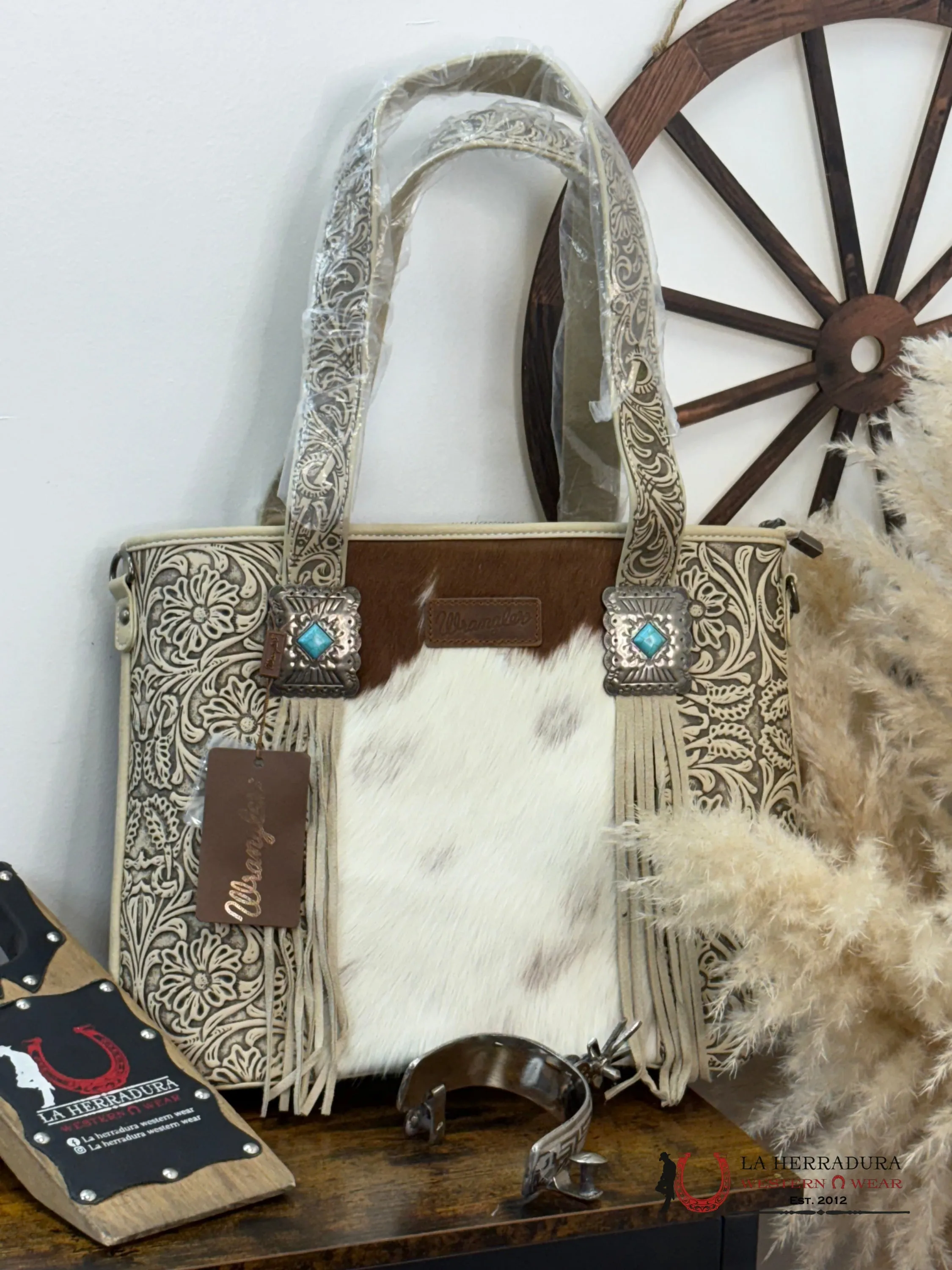 WRANGLER BAG COW PRINT
