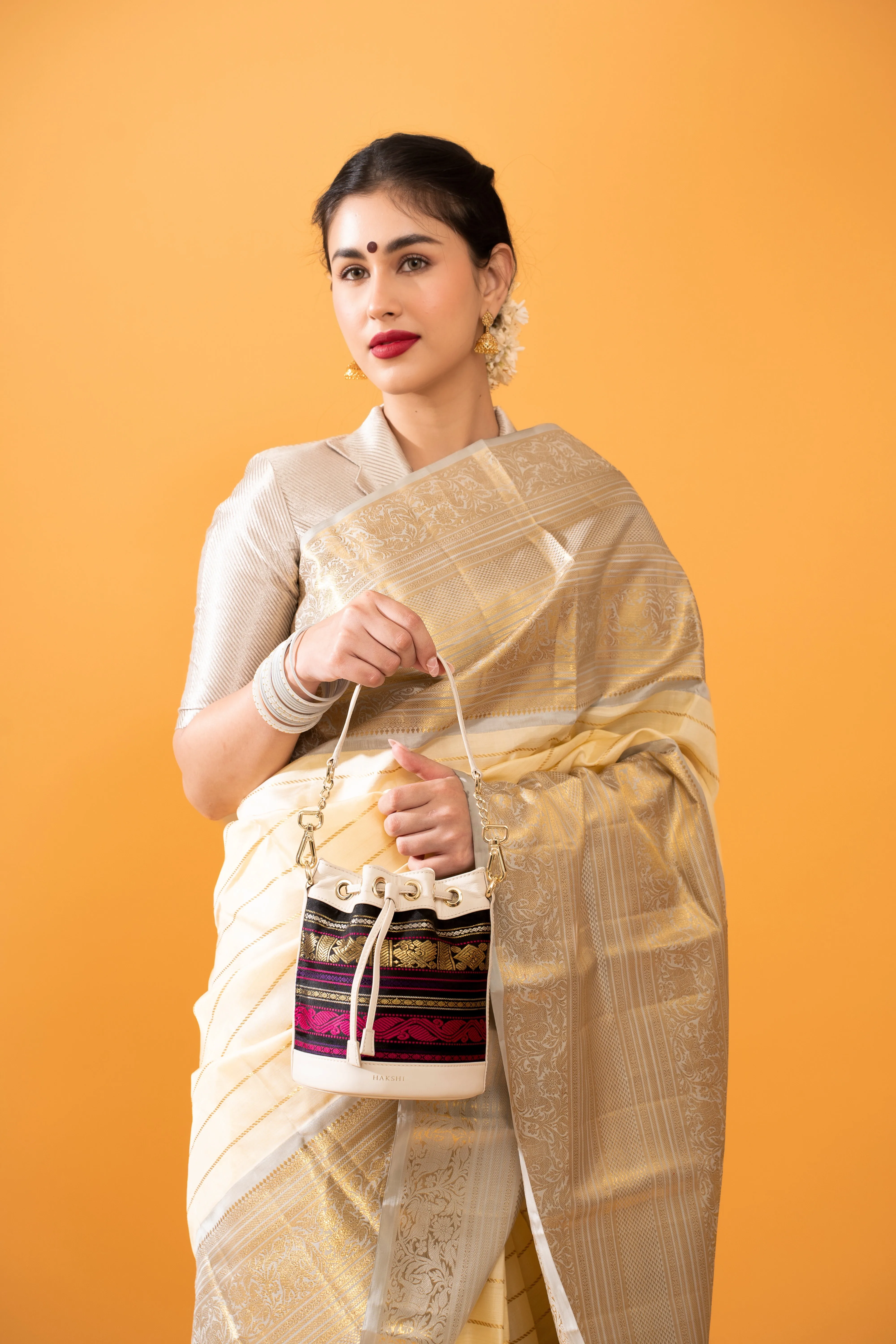 Yanay Kanchi Pure Zari Potli Bag Black & Ivory