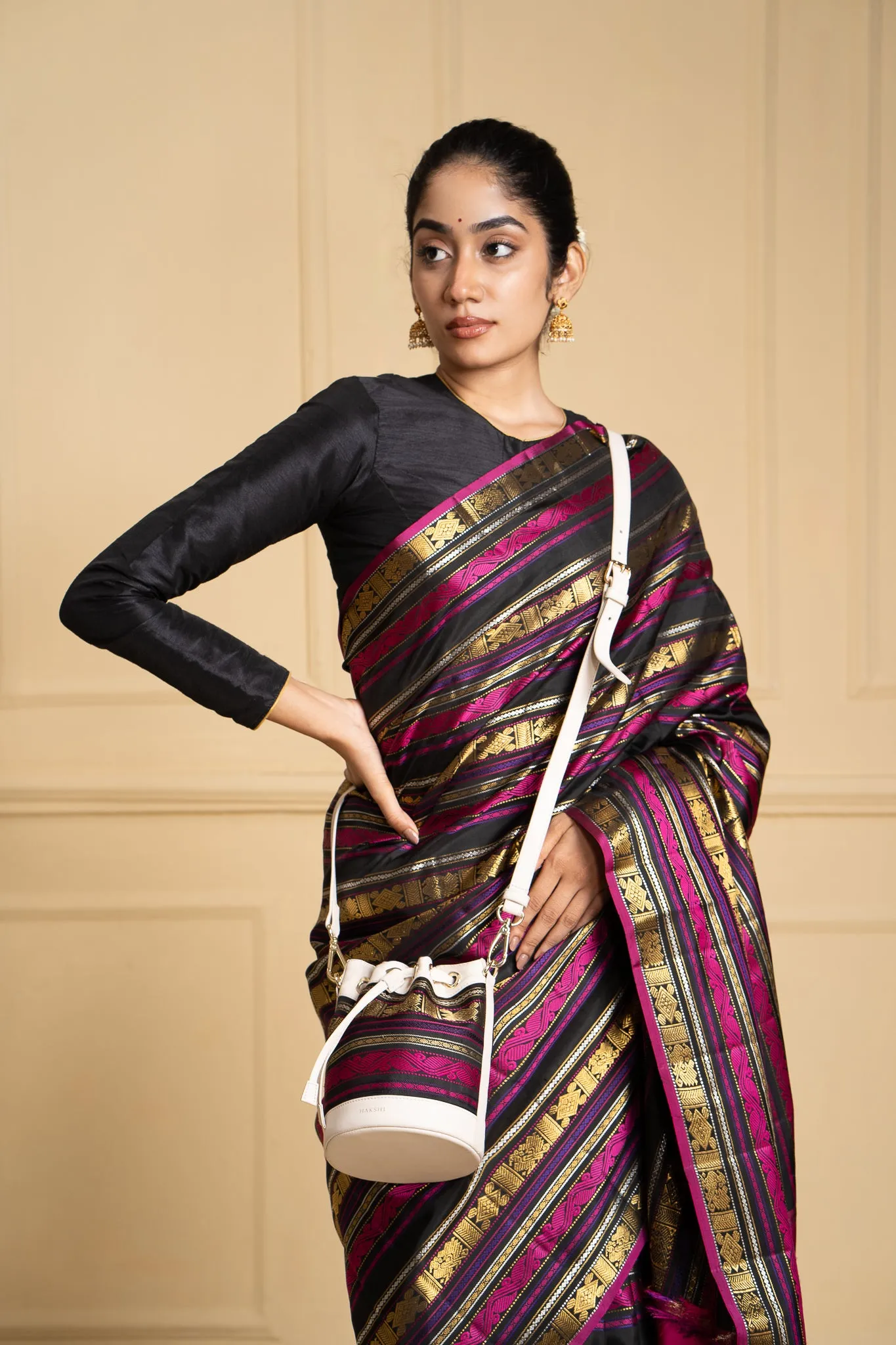 Yanay Kanchi Pure Zari Potli Bag Black & Ivory