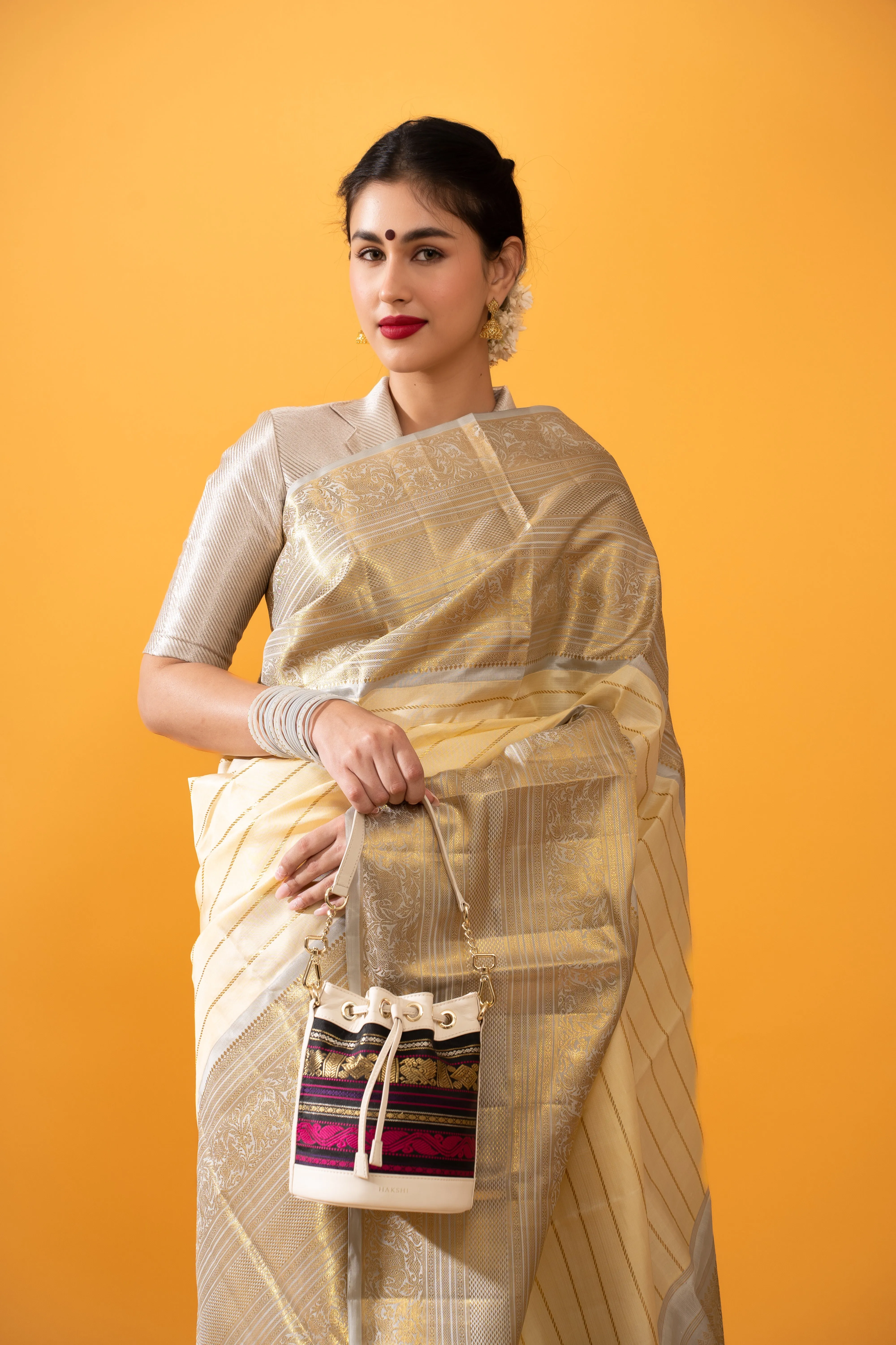 Yanay Kanchi Pure Zari Potli Bag Black & Ivory