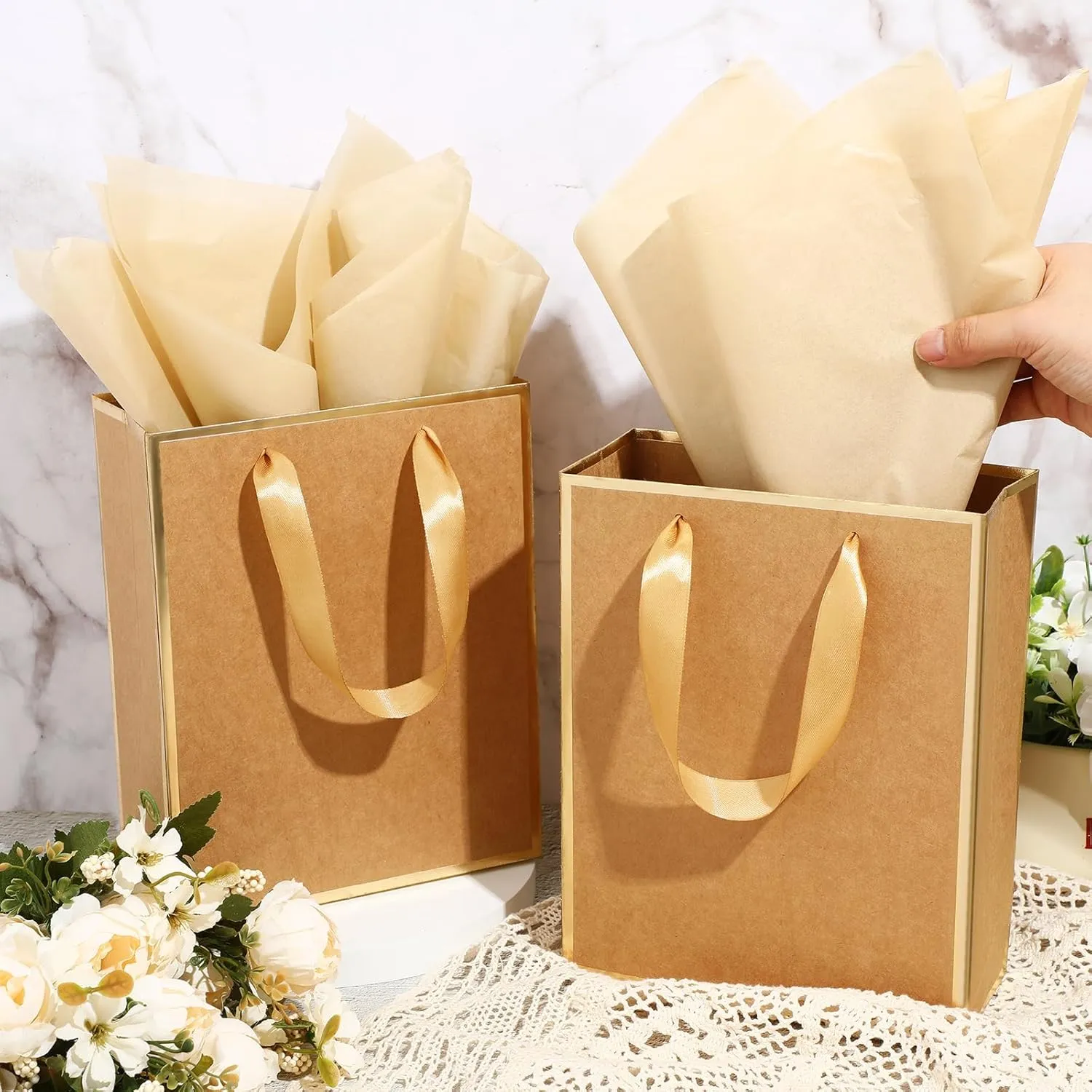 Yeaqee 24 Pack Metallic Paper Gift Bags with Handle and Tissue 9x7x3.1 Welcome Gift Thank You Bags for Wedding Bridal Shower Groomsmen Holidays Birthday Party(Kraft, Gold)