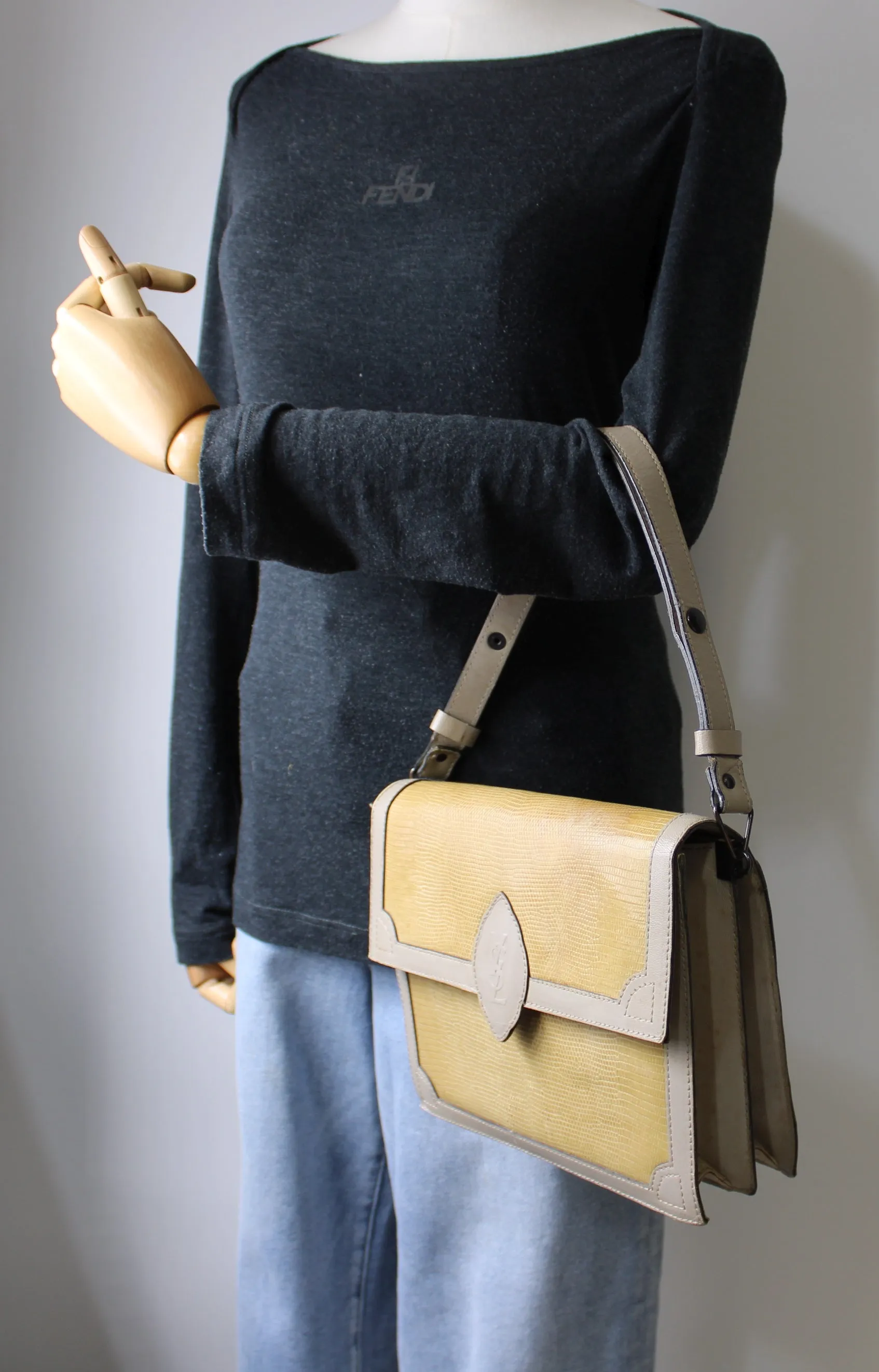 Yves Saint Laurent Beige Lizard Leather Shoulder Bag